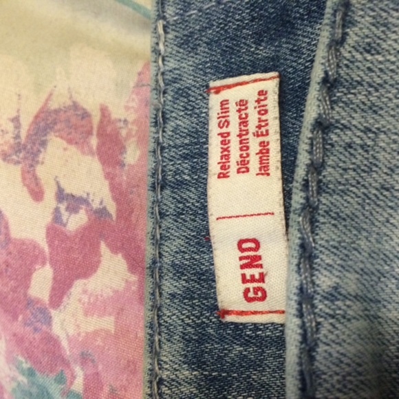 True Religion Jeans - Picture 5 of 8
